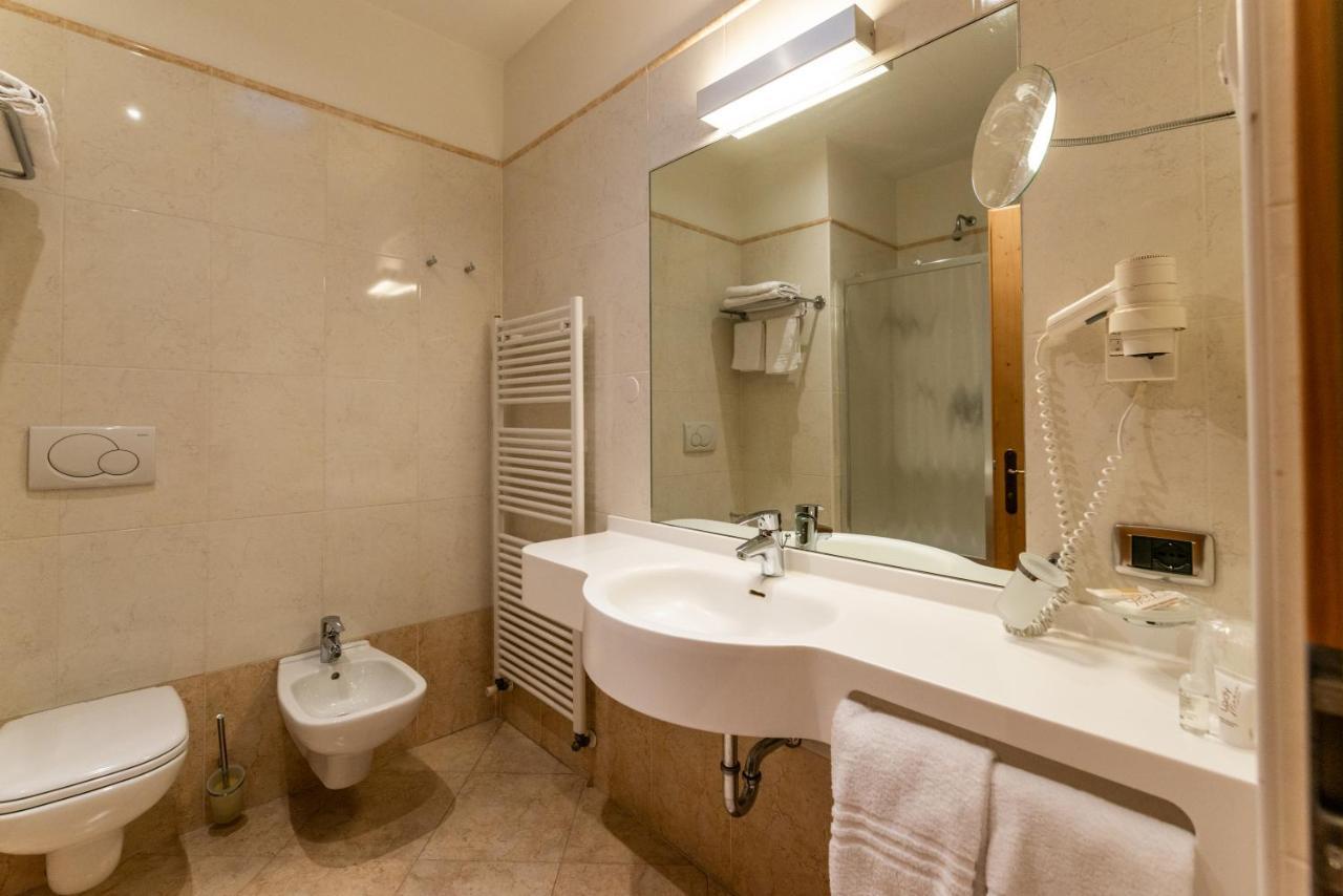 Lady Maria Hotel Wellness & Resort Fondo Extérieur photo